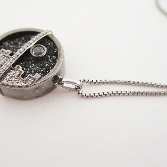 STAR WARS -  Death Star 18" Pendant Necklace in Sterling Silver - Picture 10 of 10